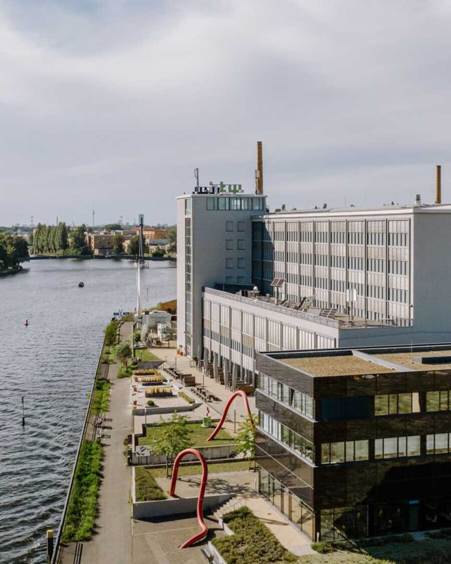 Campus Wilhelminenhof mit Spree, Brain City Berlin