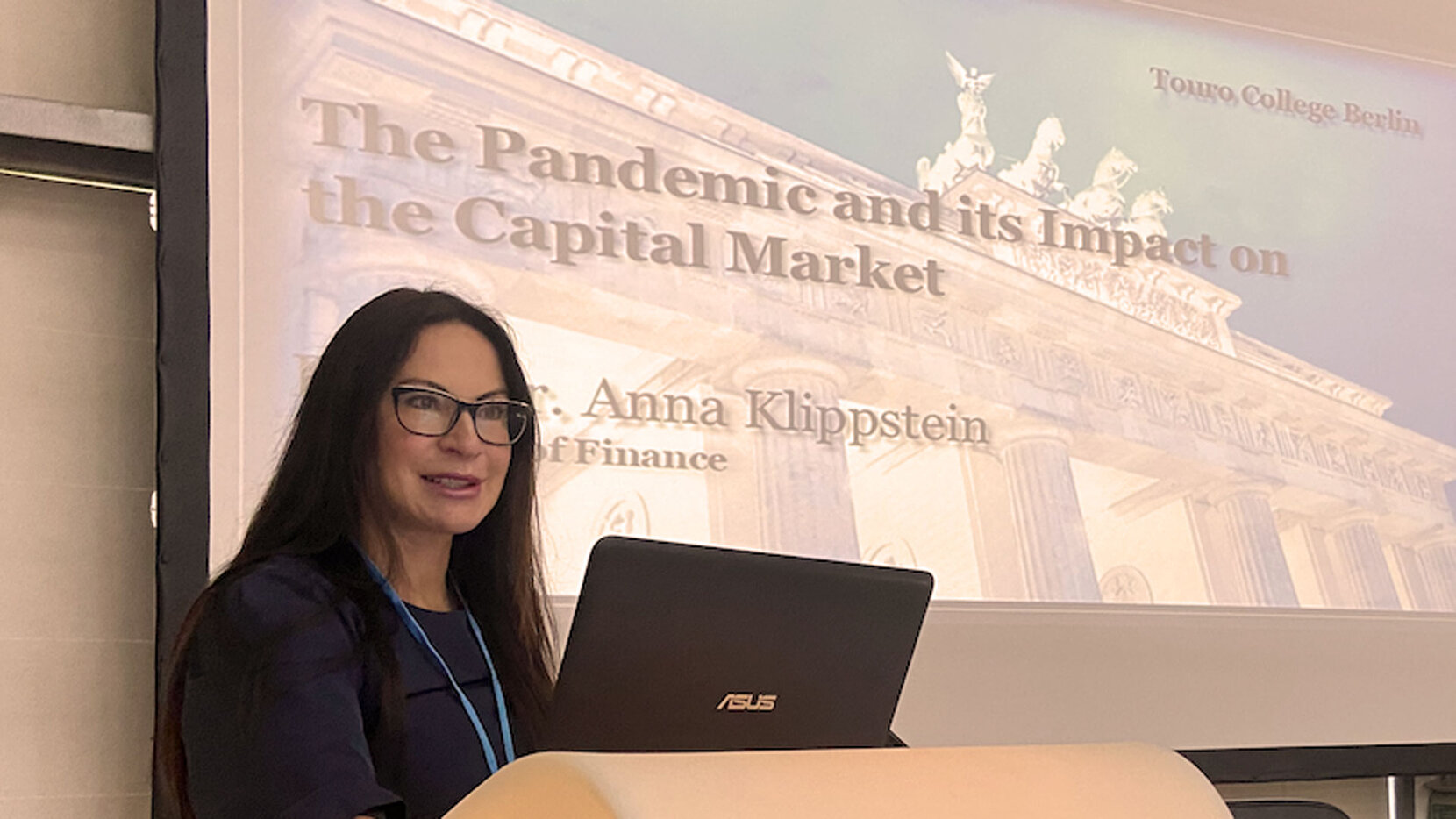 Prof. Dr. Anna Klippstein, Touro College Berlin