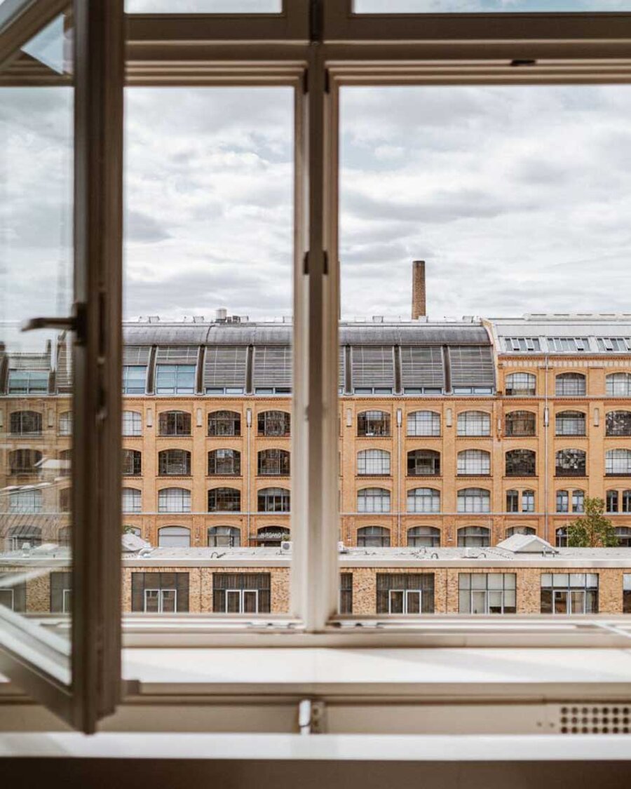 Blick aus Fenster auf Campus Wilhelminenhof der HTW Berlin, Brain City Berlin