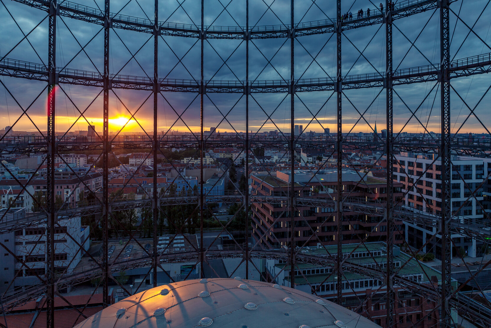 EUREF Campus: Blick aus der Kuppel des Gasometers, Brain City Berlinb